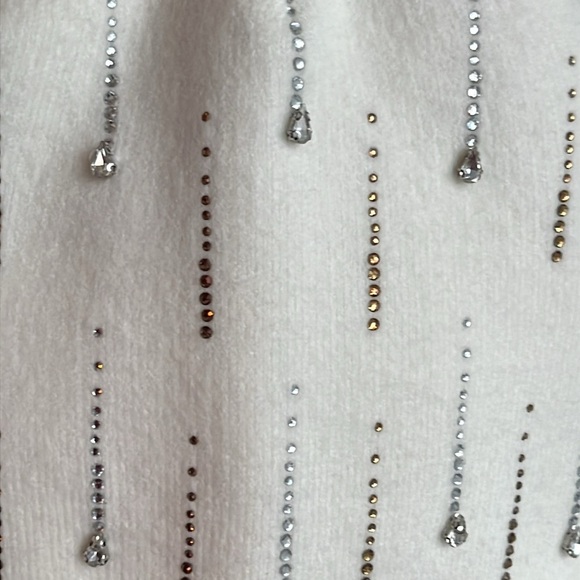 Women’s cream ivory winter hat, warm, cozy, dressy, pom pom glitter rhinestones - Picture 8 of 10